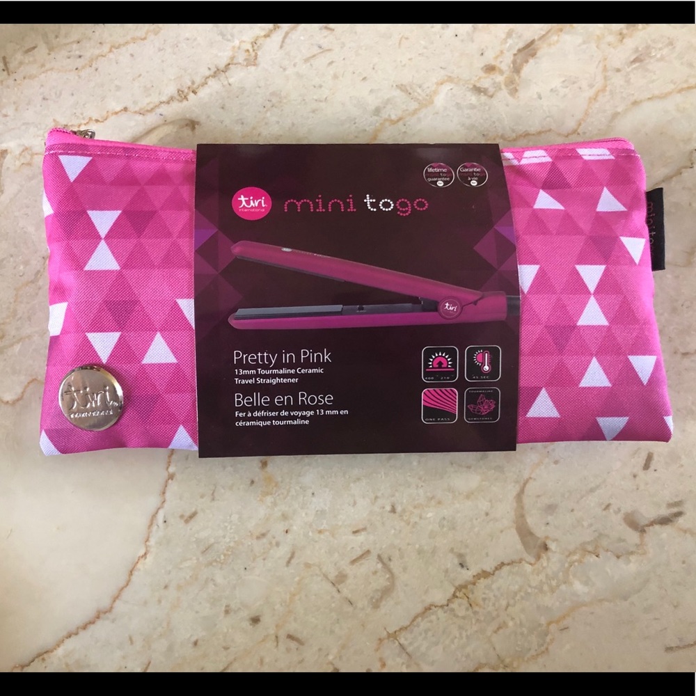 NWT mini hair straightener
